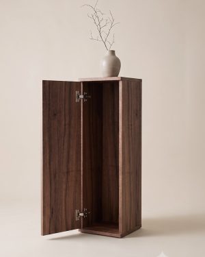 Pedestal con puerta OLALLA